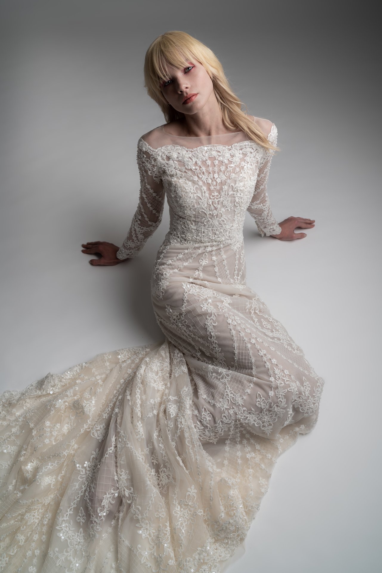 92002-Helena-Alyne