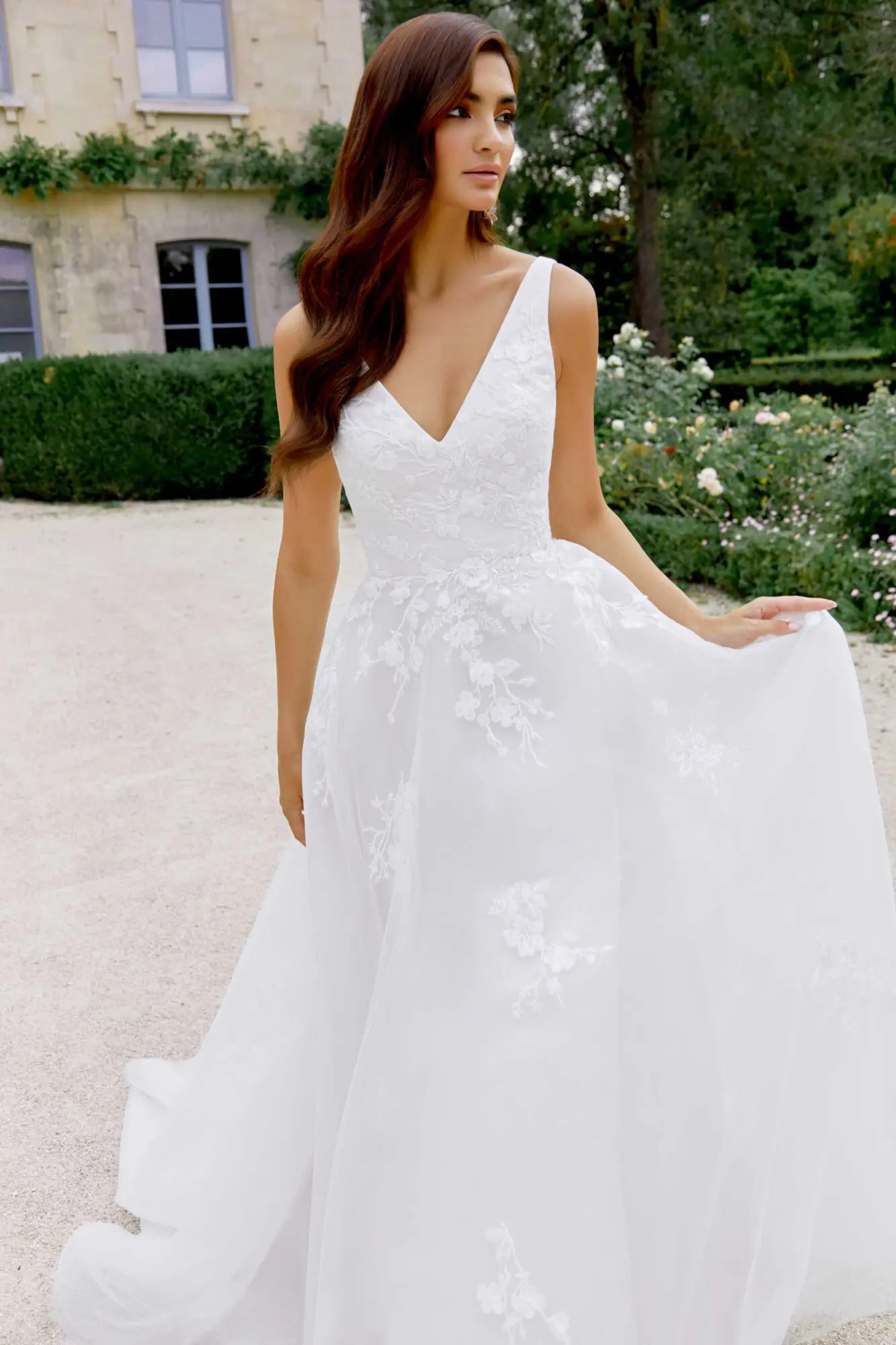 uploads-1745507821330_img_44525_fc_sincerity-bridal_1
