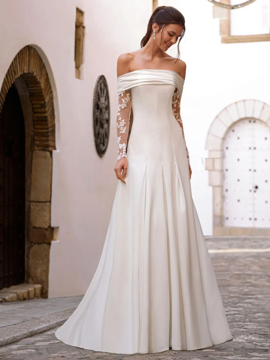 uploads-1776791996361-27_Love_Web_FLORENZA_Look_1Fro_1064_1418_80_s_c1