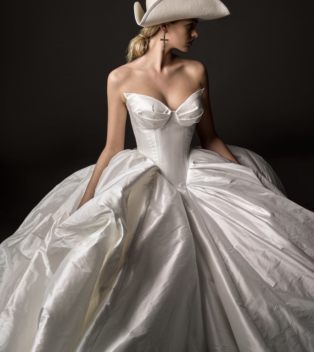leah da gloria wedding dress | Parker Leah Da Gloria Style Leah Da Gloria, Custom Made